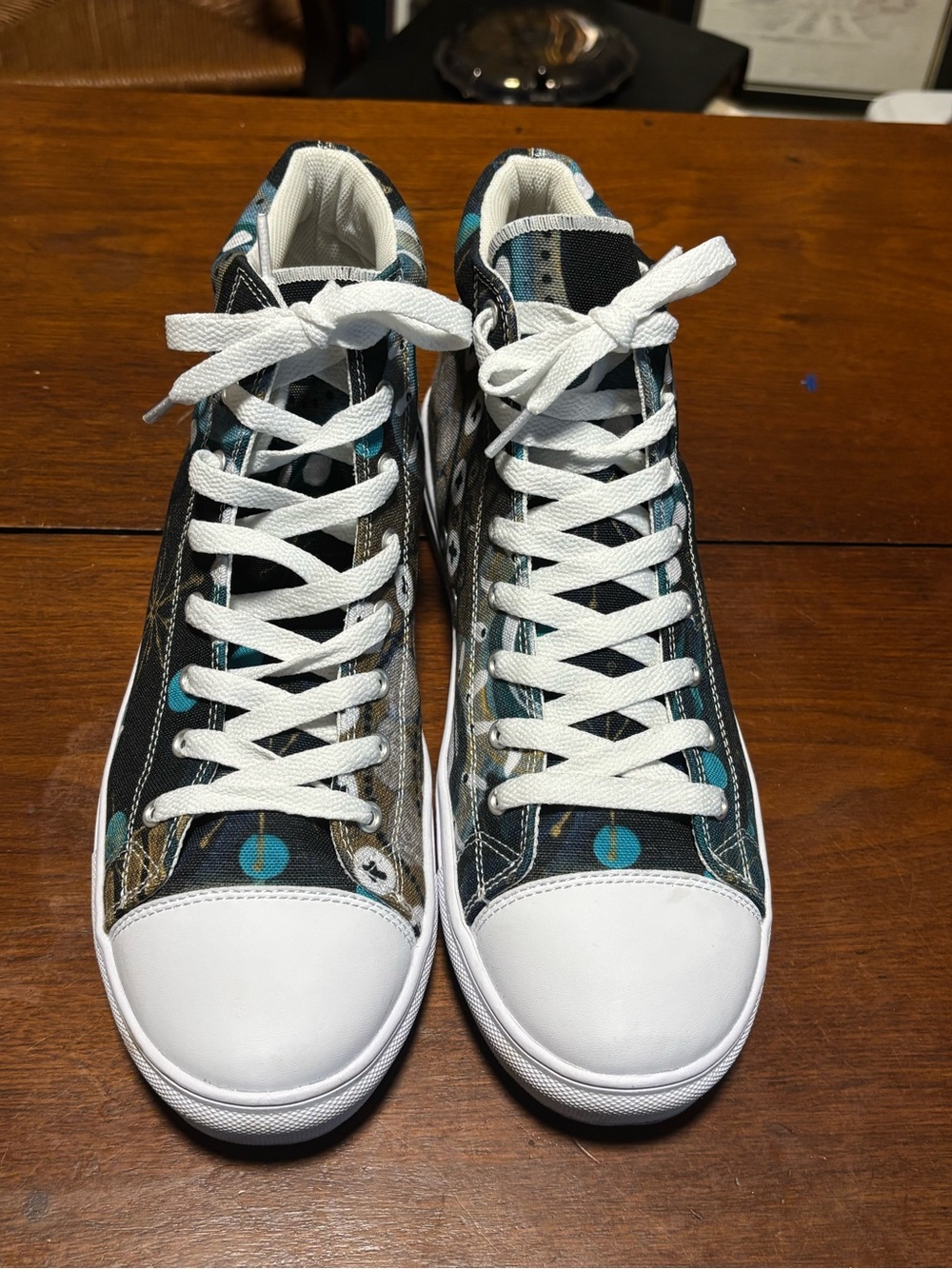 Art-Purpose By Betsy Wiersma Canvas High Top Sneakers Size Men’s 9 Women’s 10.5